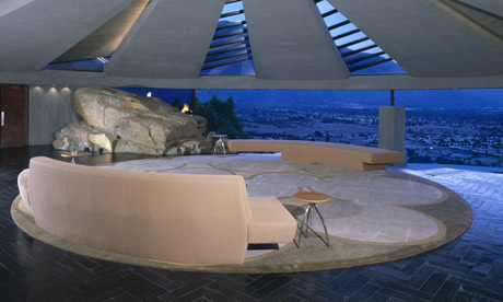 Elrod House, Diamonds Are Forever, Set by Ken Adams